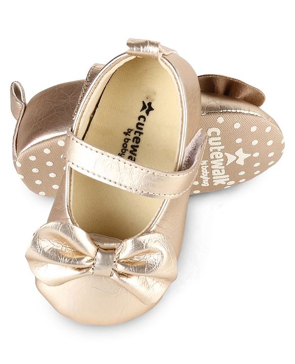 Cute Walk by Babyhug Velcro Closure Booties With Bow Applique - Golden