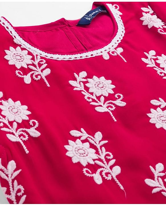 Pine Kids Woven Cap Sleeves Kurta Gharara & Dupatta Set With Floral Print - Red