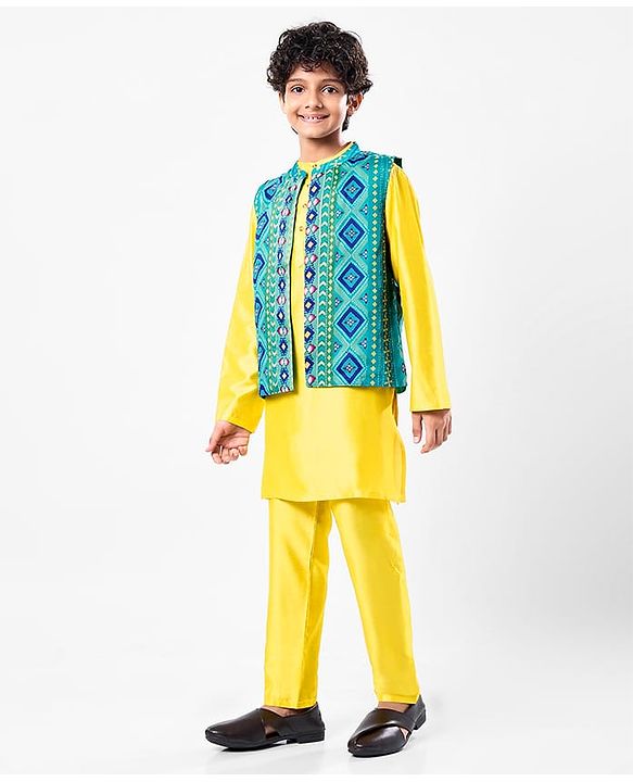Pine Kids Woven Mandarin Collar Full Sleeves Kurta Pyjama Set With Floral Print Jacket - Yellow