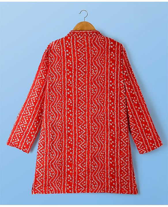 Pine Kids Woven Mandarin Collar Full Sleeves Kurta Pyjama Set With Bandhani Print - Red