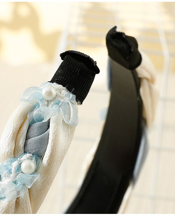 Pine Kids Free Size Hair Band With Pearl Detailing - Blue & White