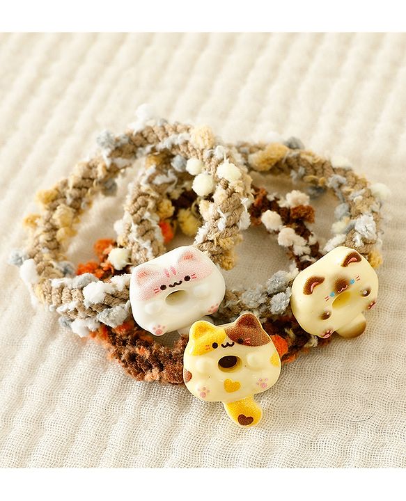 Pine Kids Free Size Rubber Bands & Scrunchies Set With Cat Applique Pack of 3 - Multicolor