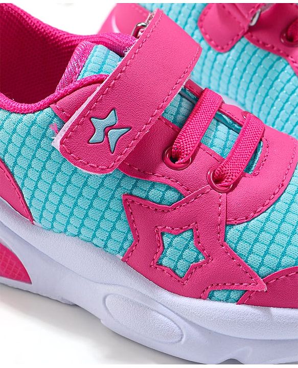 Cute Walk by Babyhug Sneaker with Velcro Closure & Star Patch - Fuchsia & Light Blue
