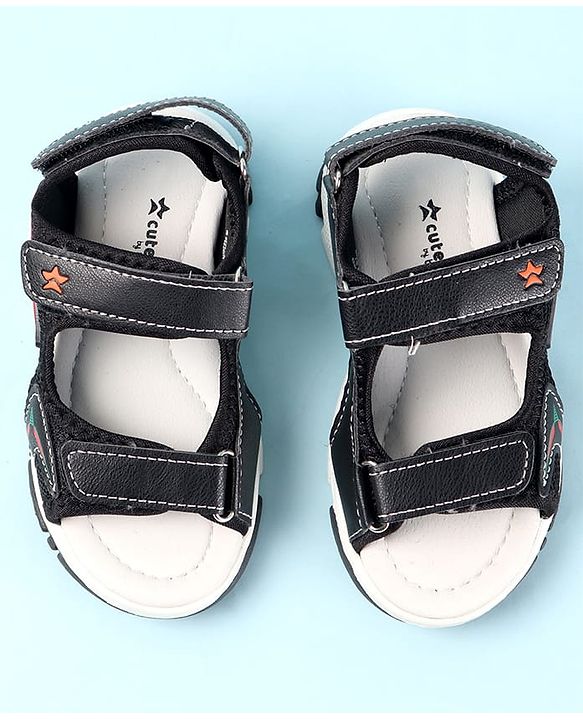 Cute Walk by Babyhug Velcro Closure Sandals with 3D Applique - Black