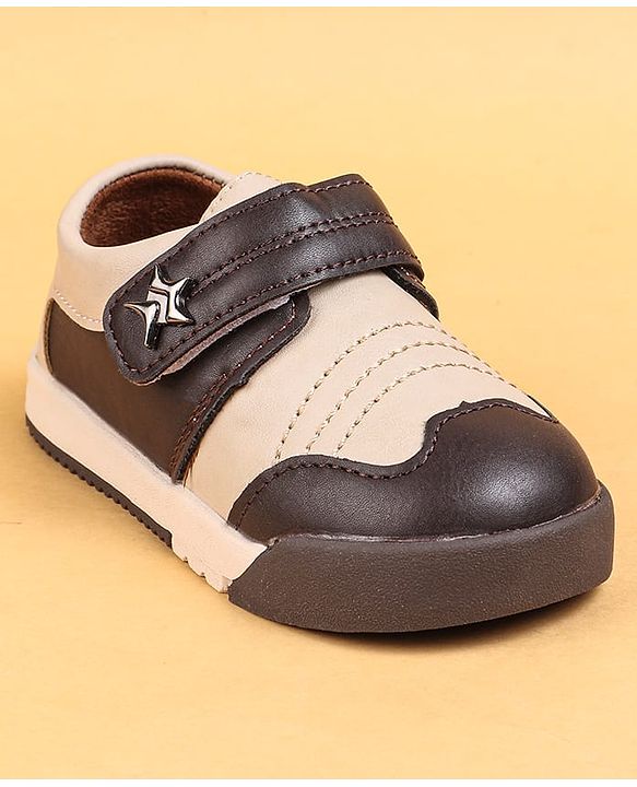 Cute Walk by Babyhug Casual Shoes with Velcro Closure - Brown & Beige