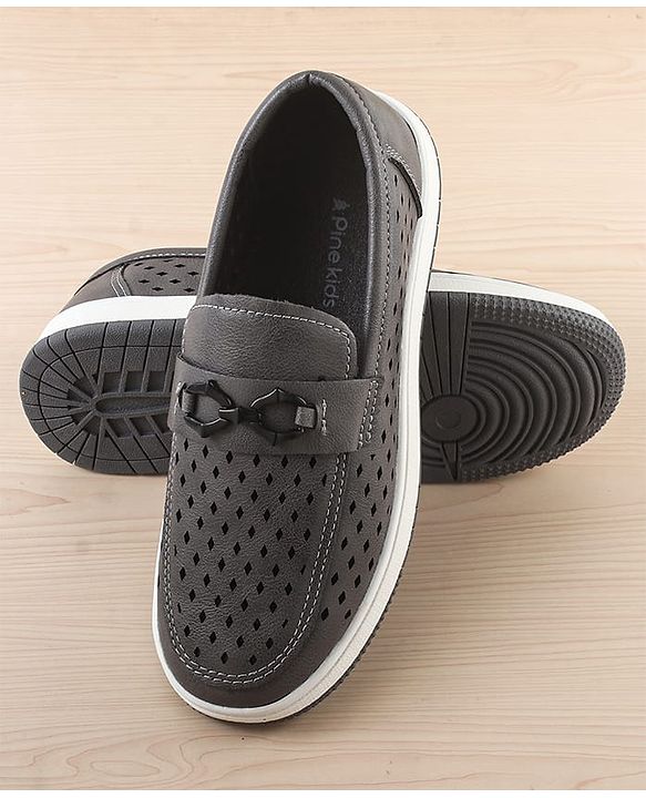 Pine Kids Solid Coloured Formal & Party Wear Shoes - Black