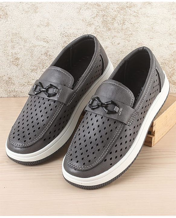 Pine Kids Solid Coloured Formal & Party Wear Shoes - Black