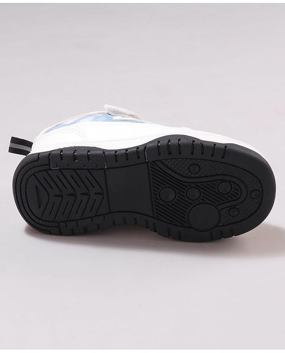 Cute Walk by Babyhug Velcro Closure Sneaker Shoes - White