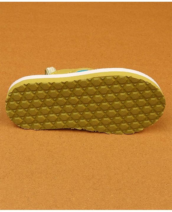 Cute Walk by Babyhug Flip Flop With Tropical Theme Print - White & Green