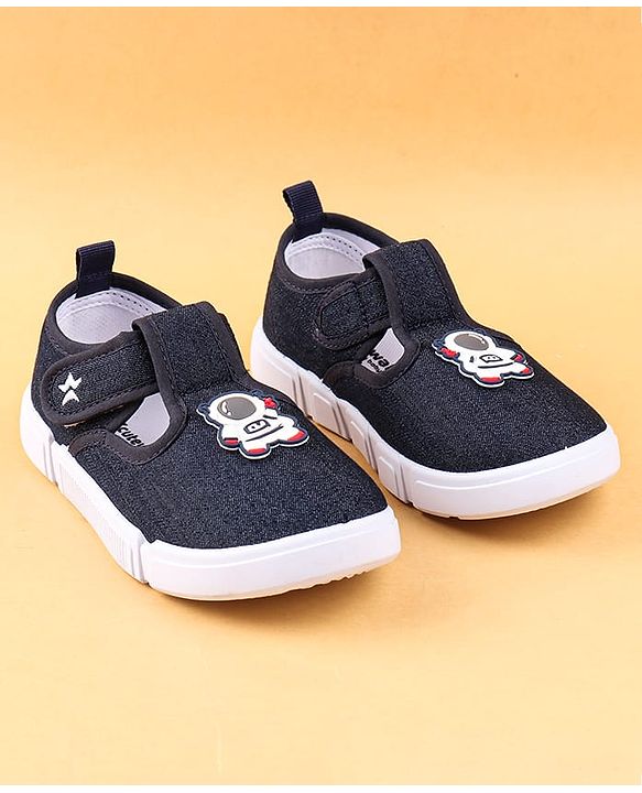 Cute Walk by Babyhug Casual Shoes with Velcro Closure & Astronaut Patch - Navy Blue