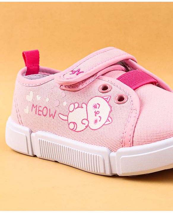 Cute Walk by Babyhug Casual Shoes with Velcro Closure & Kitty Print - Pink