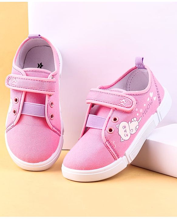 Cute Walk by Babyhug Casual Shoes with Velcro Closure & Kitty Print - Pink