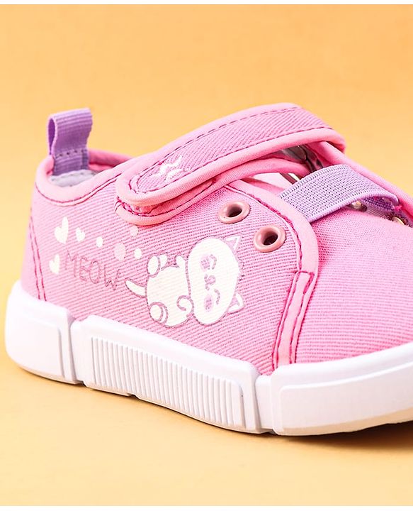 Cute Walk by Babyhug Casual Shoes with Velcro Closure & Kitty Print - Pink