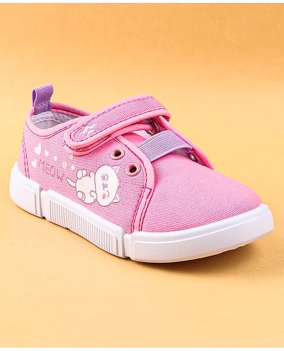 Cute Walk by Babyhug Casual Shoes with Velcro Closure & Kitty Print - Pink