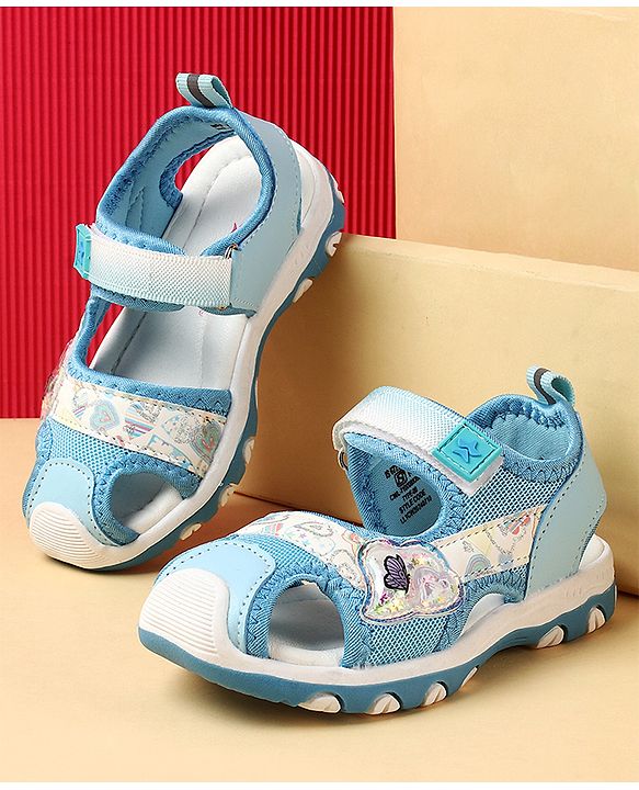 Cute Walk by Babyhug Velcro Closure Sandals with Hearts Glitter Print - Fuchsia