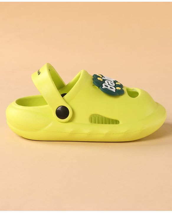 Cute Walk by Babyhug Clogs with Back Strap & Applique - Light Green