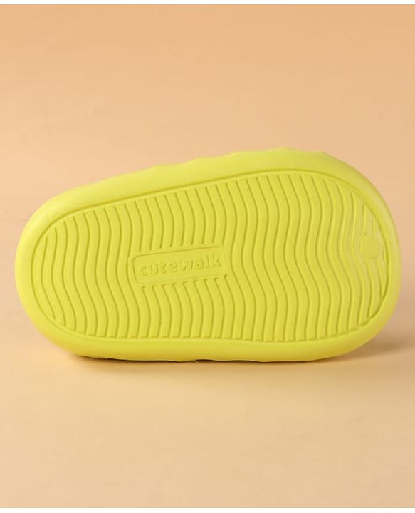 Cute Walk by Babyhug Clogs with Back Strap & Applique - Light Green