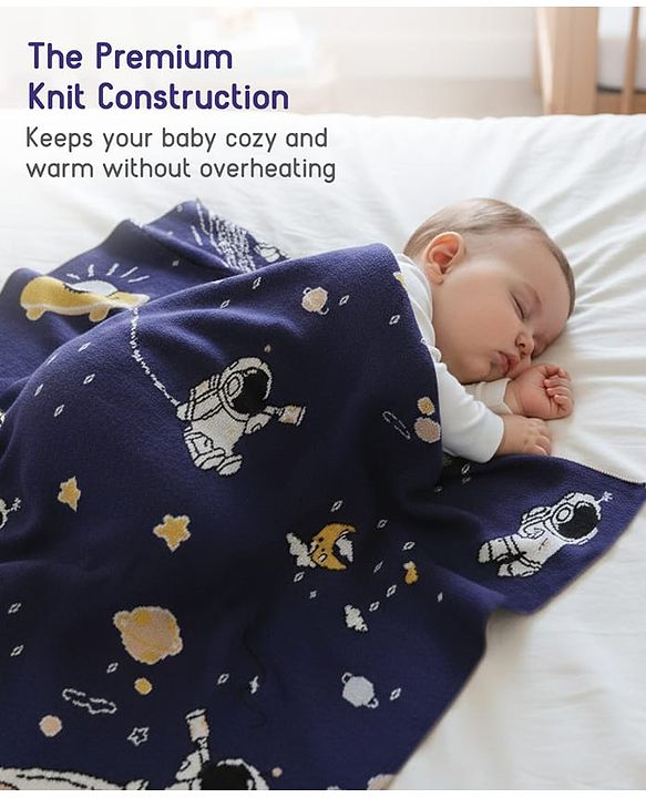 Babyhug Premium Cotton Knitted Blanket Sweet HoneyBee Print   - Yellow
