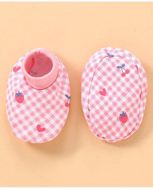 Babyhug 100% Cotton Baby Gift Set with Polka Dots & Fruit Print Set of 7 - Pink