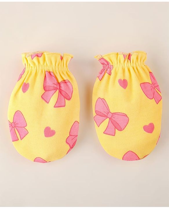Babyhug 100% Cotton Baby Gift Set With Bow Print Pack of 7 - Yellow & Pink