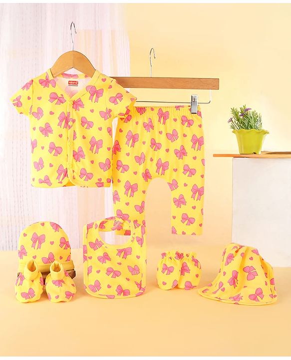 Babyhug 100% Cotton Baby Gift Set With Bow Print Pack of 7 - Yellow & Pink