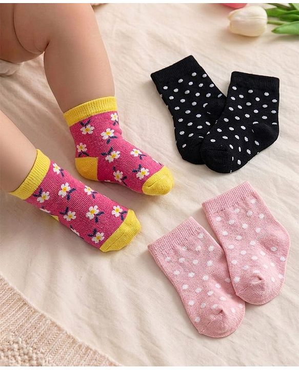 Cute Walk by Babyhug Knit Antibacterial Ankle Length Socks With Polka Dots & Floral Design Pack Of 3 - Pink & Black