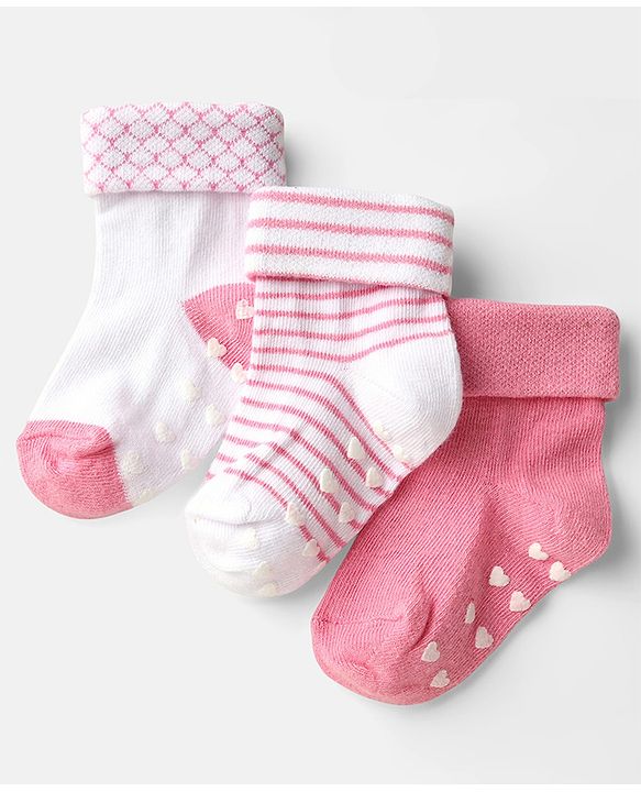 Cute Walk by Babyhug Ankle Length Anti Bacterial Anti Skid Socks with Stripes Pack of 3 - Pink & White
