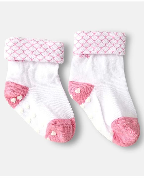 Cute Walk by Babyhug Ankle Length Anti Bacterial Anti Skid Socks with Stripes Pack of 3 - Pink & White