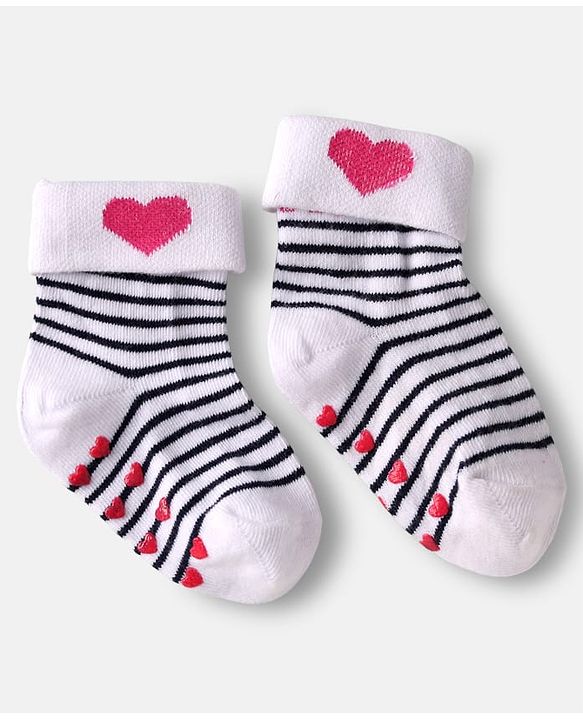 Cute Walk by Babyhug Ankle Length Anti Bacterial Anti Skid Socks with Heart Deign & Stripes Pack of 3 - Grey & White