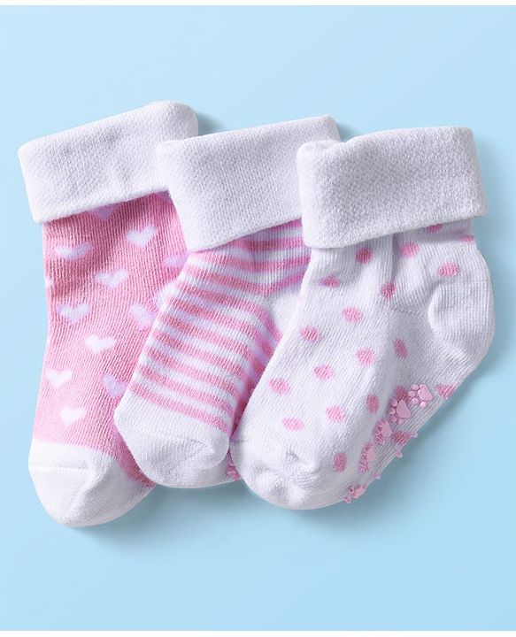 Cutewalk by Babyhug Ankle Length Anti-Bacterial Anti Skid Socks with Stripes & Heart Design Pack of 3 - Pink & White
