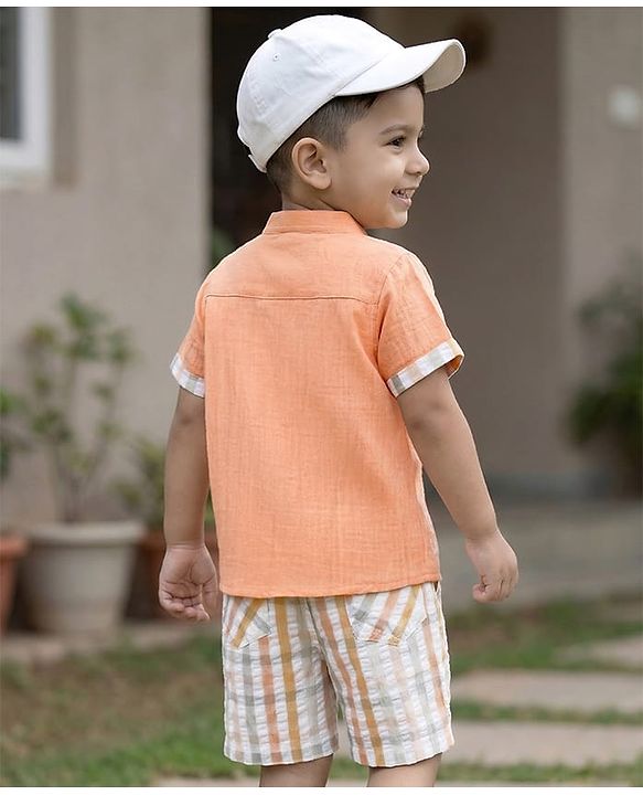 Babyhug 100% Cotton Woven Half Sleeves Mandarin Collar Bear Printed Shirt & Shorts Set With Checks - Peach