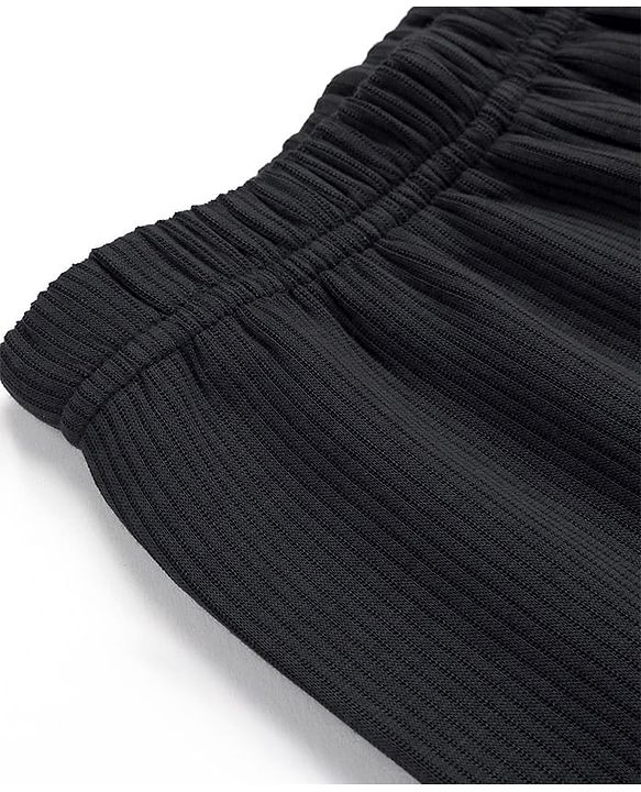 Pine Kids Cotton Knit Full Sleeves Solid Coloured Thermal Wear Set - Black