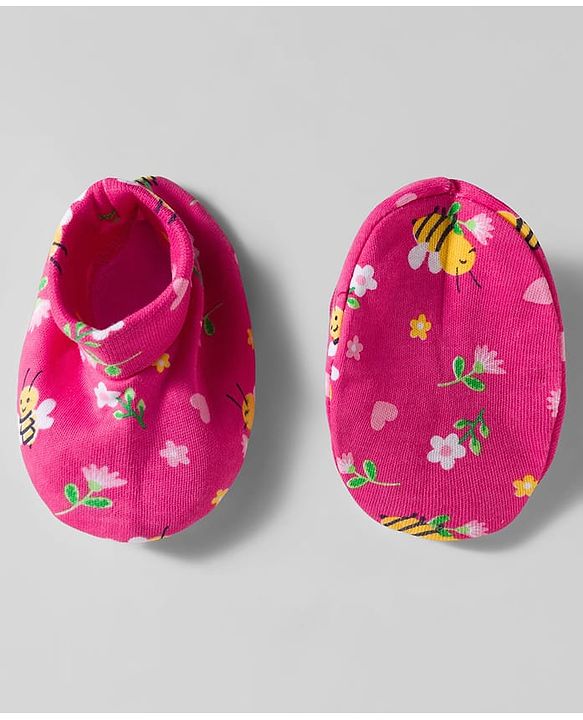 Babyhug 100% Cotton Interlock Knit Cap Mittens & Booties Set With Floral Print Pink - Diameter 28 cm