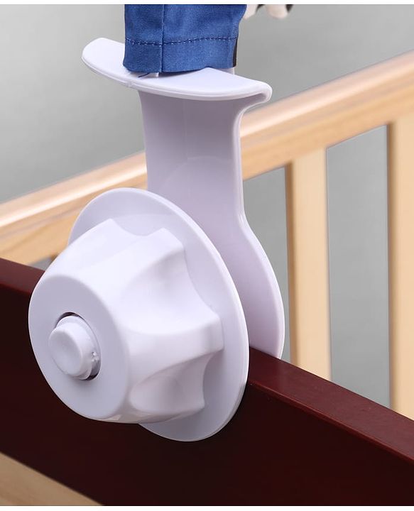 Babyhug Disney Mickey Musical Cot Mobile for Newborn & Toddlers| Crib Décor Toy| Rotating Figures & Gentle Music| Motor Skills & Visual Tracking| Stimulates Hearing| Baby Shower Gift | BIS Certified