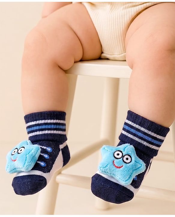 Cute Walk by Babyhug Striped Fabric Socks With Star Applique - Black