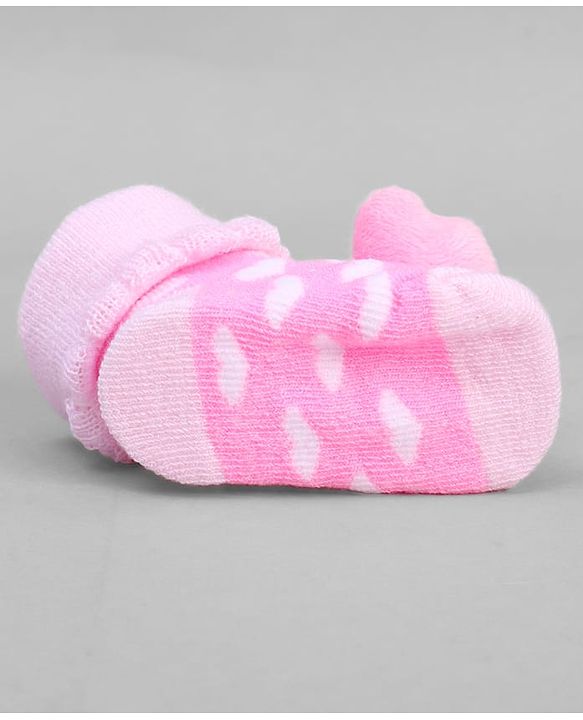 Cute Walk by Babyhug Ankle Length Sock Shoes with Heart Design & Star Applique - Pink