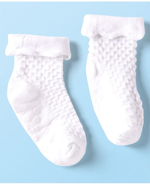 Cute Walk by Babyhug Knit Ankle Length Anti Skid Anti Bacterial Socks with Cable Knit Design Pack of 3 - Purple Grey & White