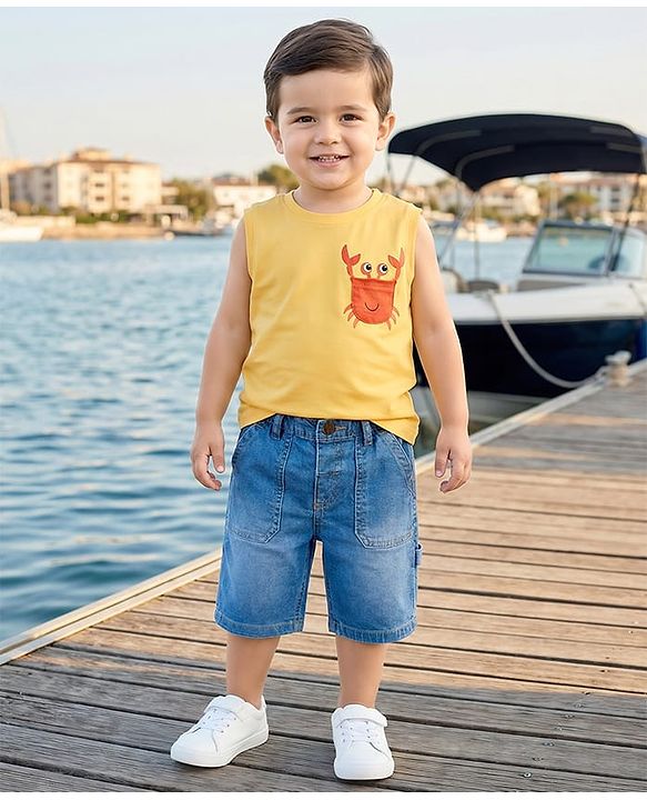 Babyhug Denim Knee Length Washed Jamaican With Stretch - Blue