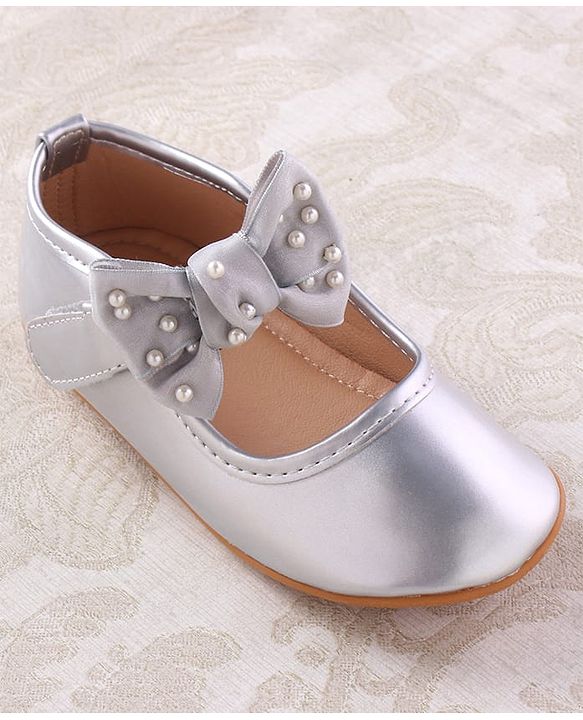 Cute Walk by Babyhug Velcro Closure Ballerina With Bow Applique - Pink