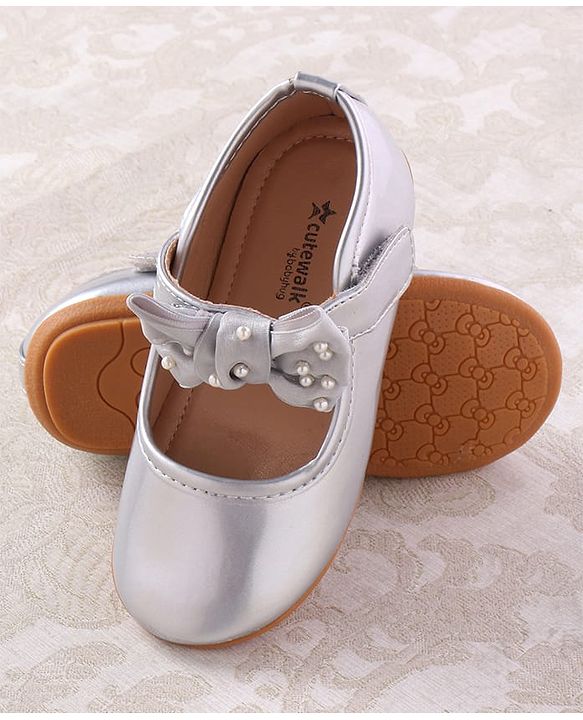Cute Walk by Babyhug Velcro Closure Ballerina With Bow Applique - Pink