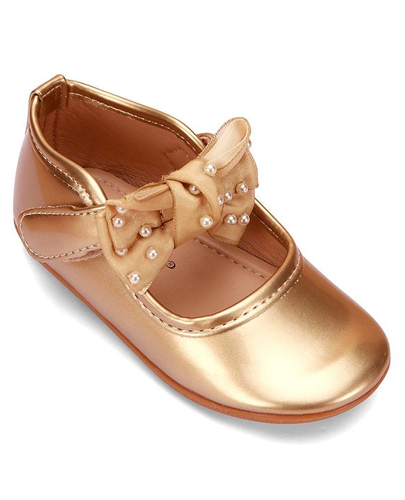 Cute Walk by Babyhug Velcro Closure Ballerina With Bow Applique - Pink