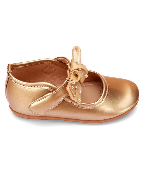 Cute Walk by Babyhug Velcro Closure Ballerina With Bow Applique - Pink