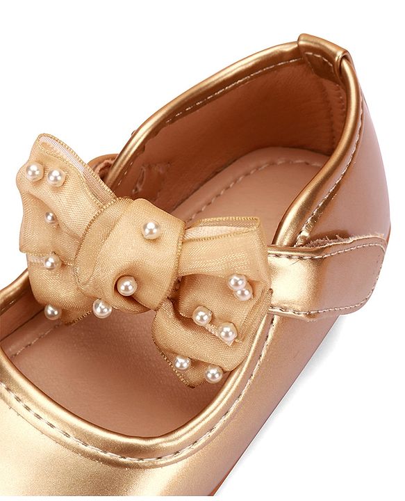 Cute Walk by Babyhug Velcro Closure Ballerina With Bow Applique - Pink
