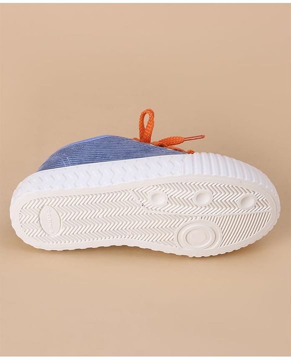 Cute Walk by Babyhug Lace Closure Solid Casual Shoes - Blue