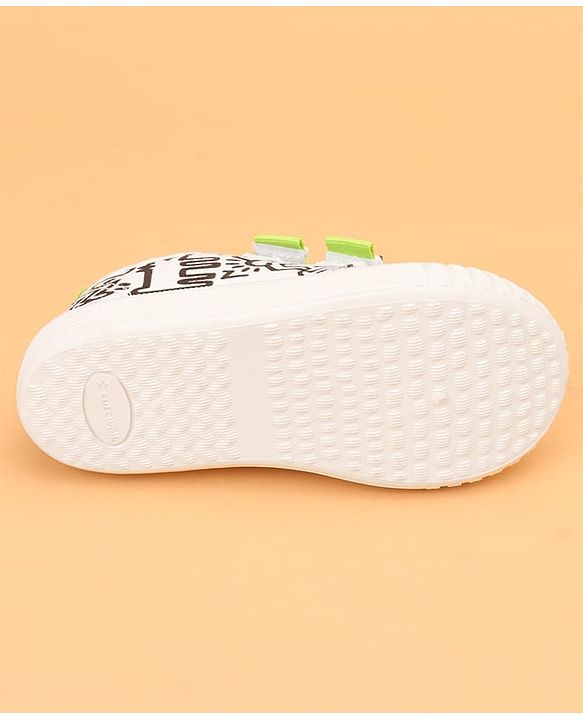 Cute Walk by Babyhug Velcro Closure Abstract Printed Casual Shoes - White & Lime Green