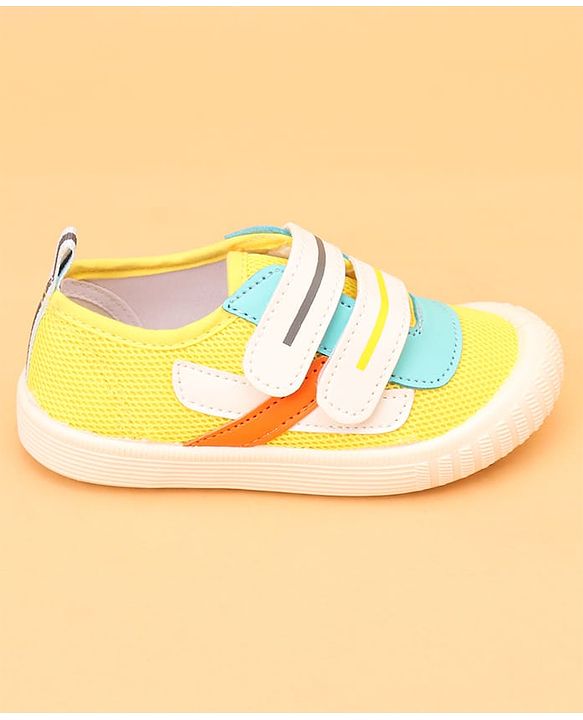 Cute Walk by Babyhug Velcro Closure Colour Block Casual Shoes - Navy Blue