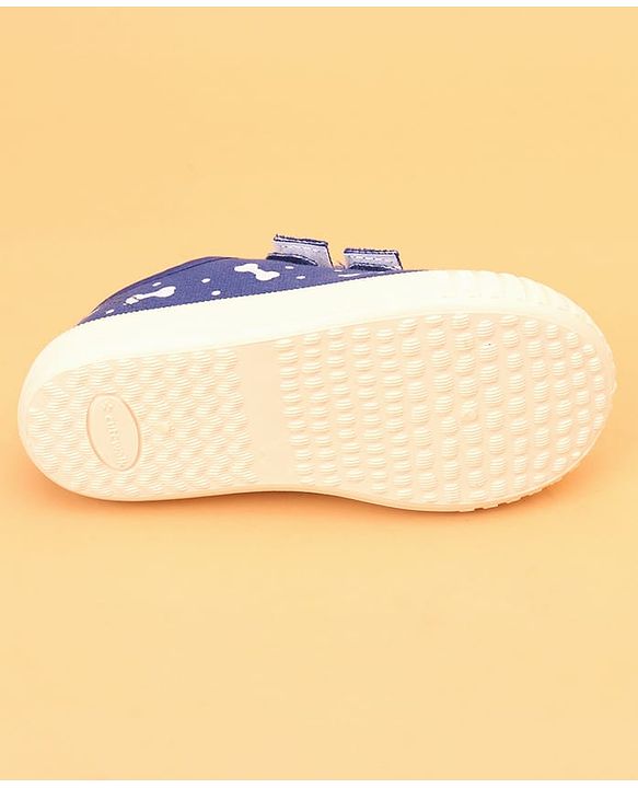 Cute Walk by Babyhug Velcro Closure Puppy Printed Casual Shoes - Black