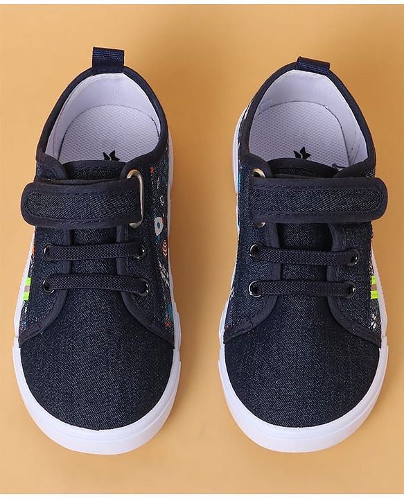 Cute Walk By Babyhug Casual Shoes with Velcro Closure Canvas & Tape Detailing - Navy Blue