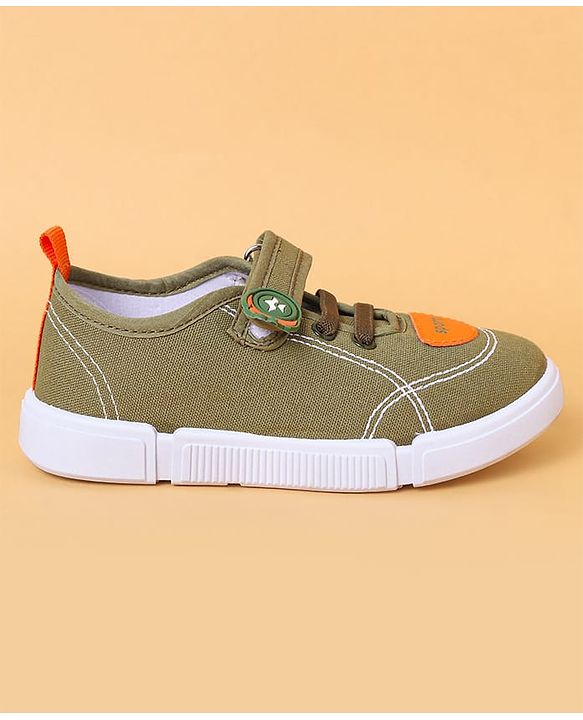 Cute Walk by Babyhug Casual Shoes With Velcro Closure - Green