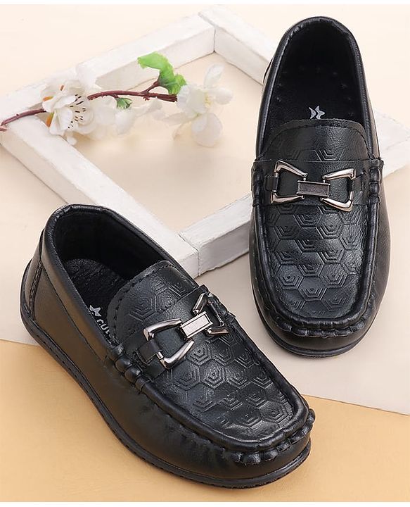 Cute Walk by Babyhug Loafer With Textured Design - Brown